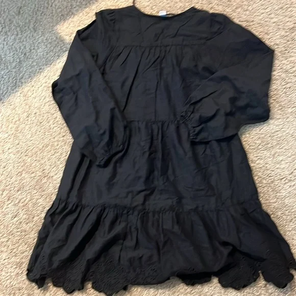 Old Navy Tiered Lace-Up Mini Swing Dress - Picture 9 of 9